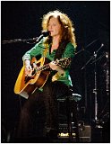 Bonnie Raitt 29